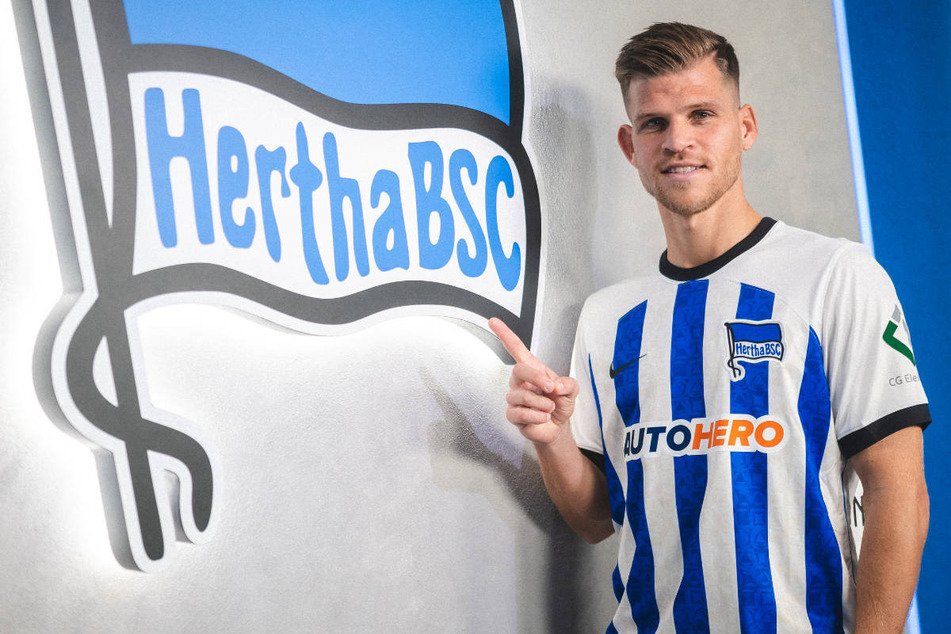 Florian Niederlechner (32) wurde am Mittwoch offiziell als Neuzugang von Hertha BSC vorgestellt.