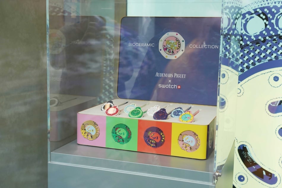 Auslöser für die langen Schlangen: Diese acht Modelle der Bioceramic Royal Pop Kollektion von Audemars Piguet und Swatch.