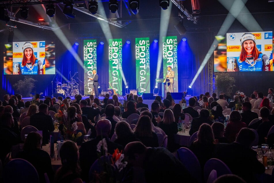 600 Gäste fanden ihren Weg zur Sportgala im Kraftverkehr Chemnitz, Titelträgerin Julia Taubitz (29) gehörte nicht dazu.