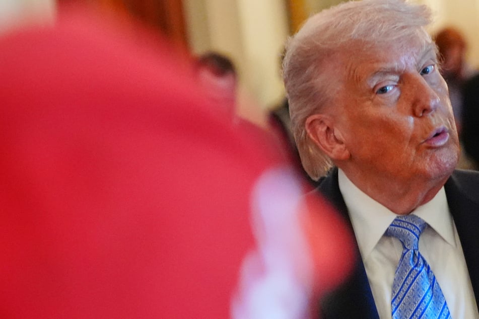 Nahost-Konflikt: Trump spricht plötzlich von "Mini-Krieg" und "kurzem Ausflug"