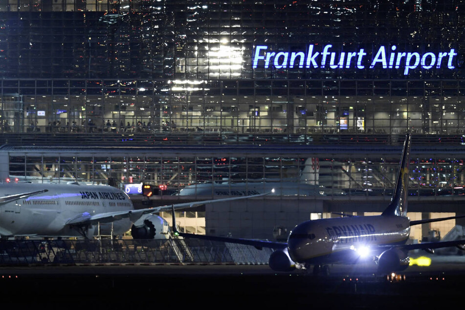 Erst nach der Ferienzeit wird der Frankfurter Flughafen wieder Volllast erreichen können.
