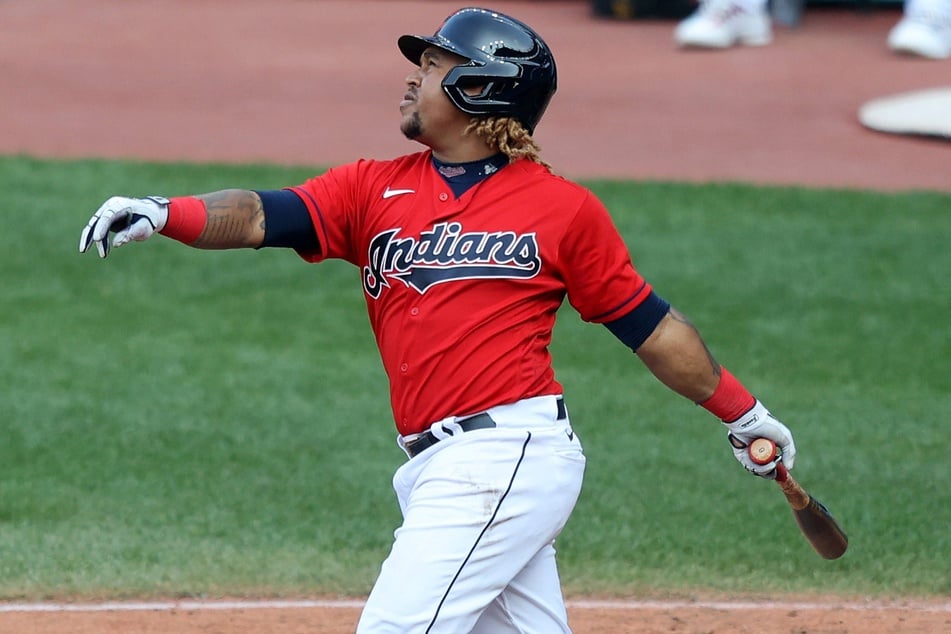 Jose Ramirez hit a home run in Cleveland's win over New York on Saturday.
