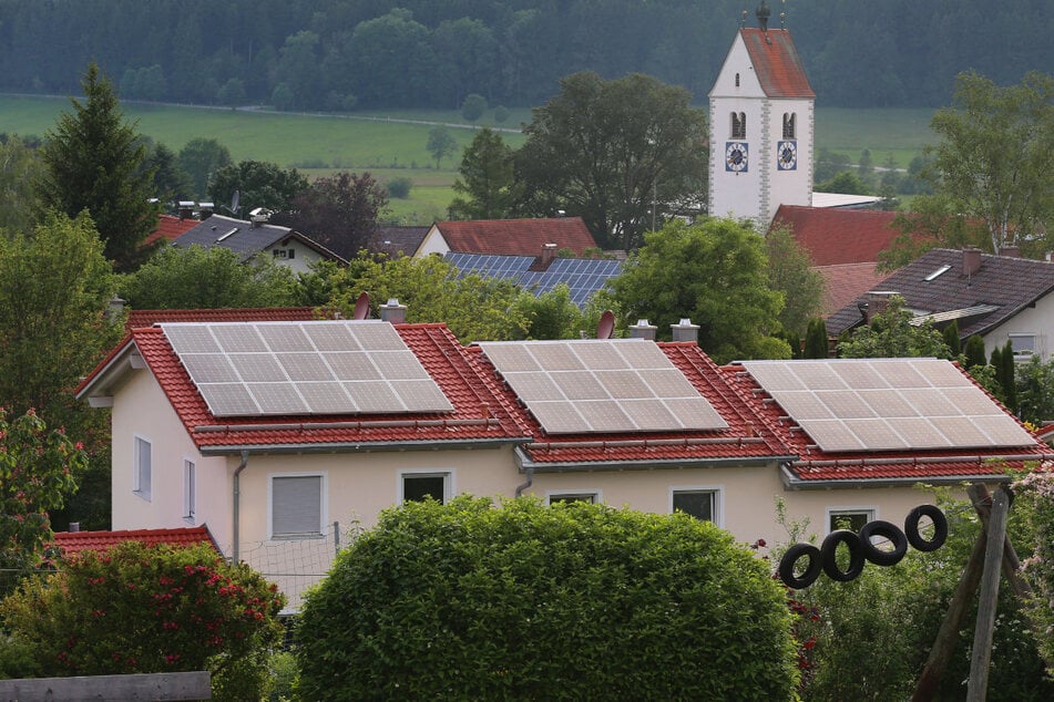 In Bayern ist – laut Schätzung – die durchschnittliche Stromernte bei privaten Solaranlagen höher als in jedem anderen Bundesland.