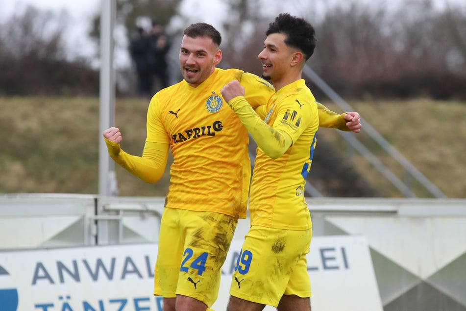 Luca Sirch (24, l.) wird für den 1. FC Lokomotive Leipzig wohl nicht mehr zu halten sein. Der 1. FC Magdeburg hat großes Interesse an ihm.