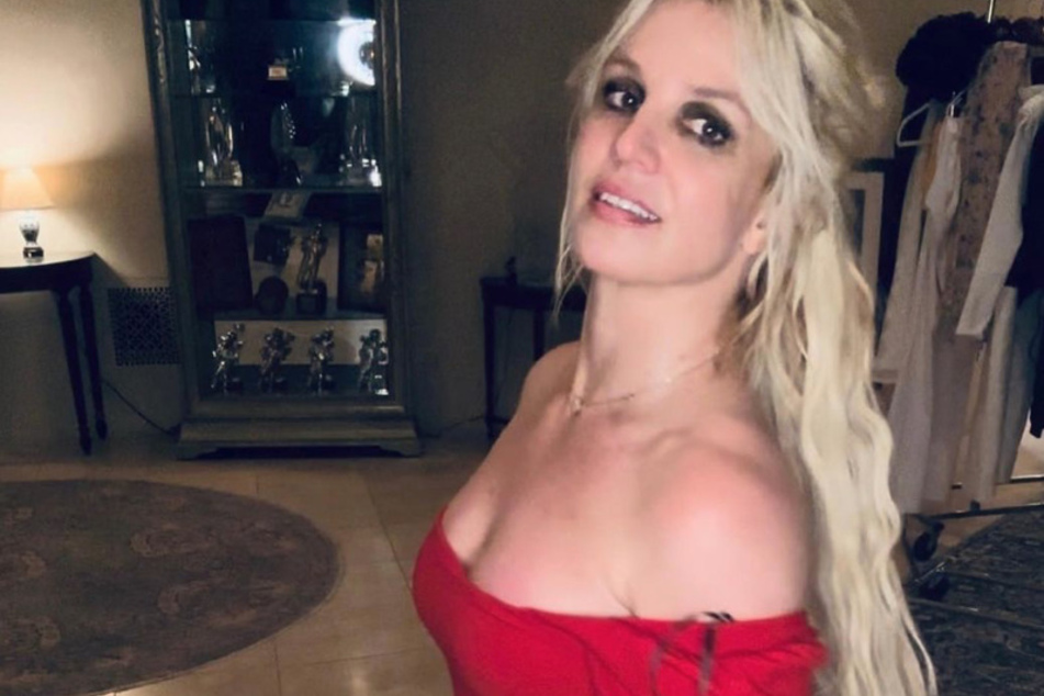 Britney Spears revealed that she moved back into her Thousand Oaks home after living in her new Calabasas mansion for a few months.