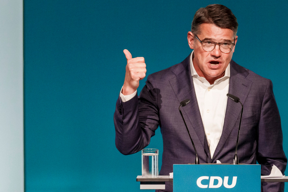 Rhein zum CDU-Spitzenkandidaten für Hessenwahl gekürt: Kampfrede gegen "Streitampel"
