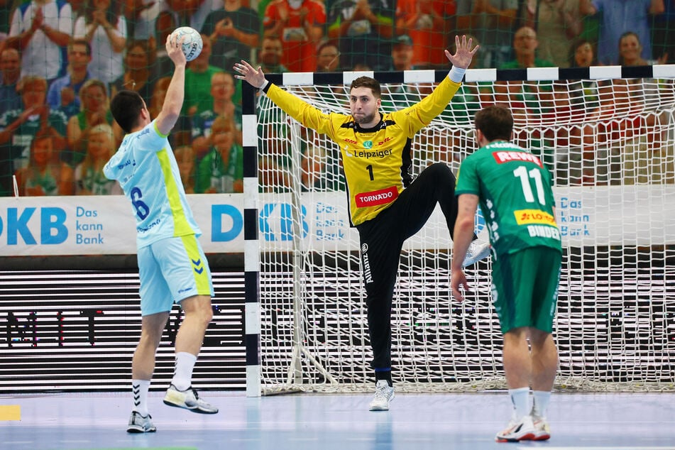 Leipzigs Keeper Domenico Ebner will mit dem SC DHfK Leipzig am Samstag (19 Uhr) gegen den THW Kiel das Unmögliche möglich machen! (Archivfoto)