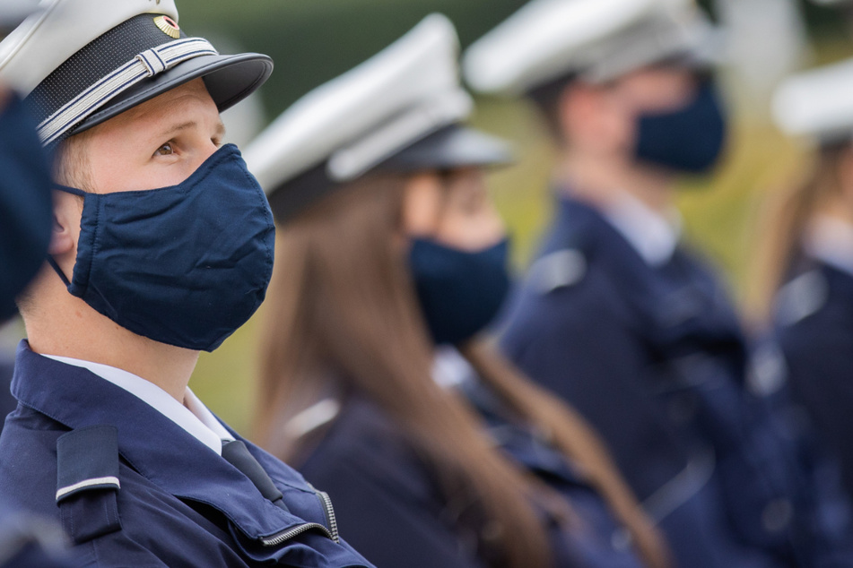 Geplatzter Polizeimasken-Deal: NRW muss stolze Summe für Anwälte blechen