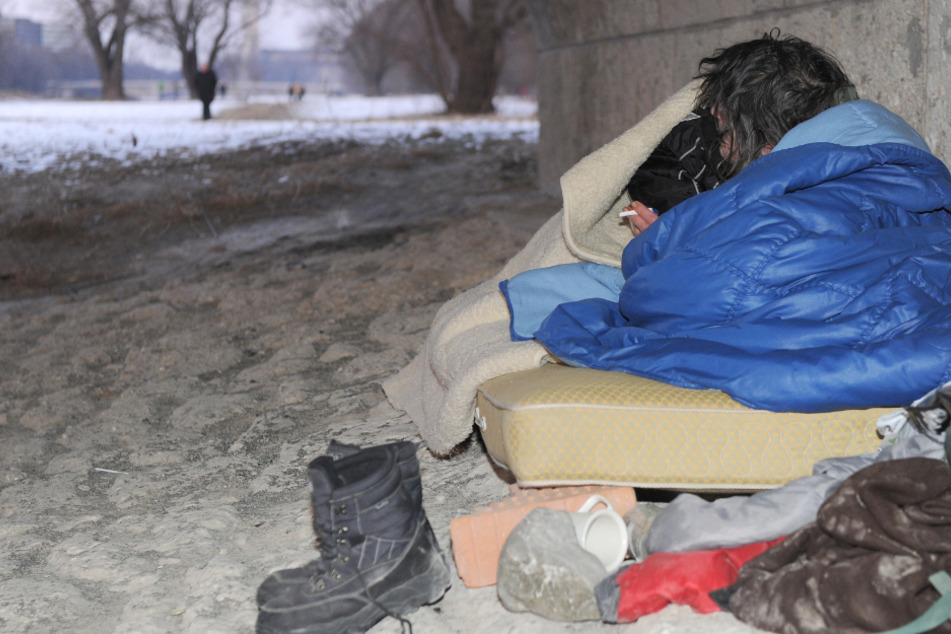 In Dresden müssen Obdachlose die Herbst- und Winternächte nicht im Freien verbringen. Bis Ende März finden sie bei mehreren Kirchgemeinden Zuflucht.