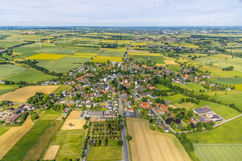 Ostönnen ist ein Stadtteil der nordrhein-westfälischen Stadt Soest.
