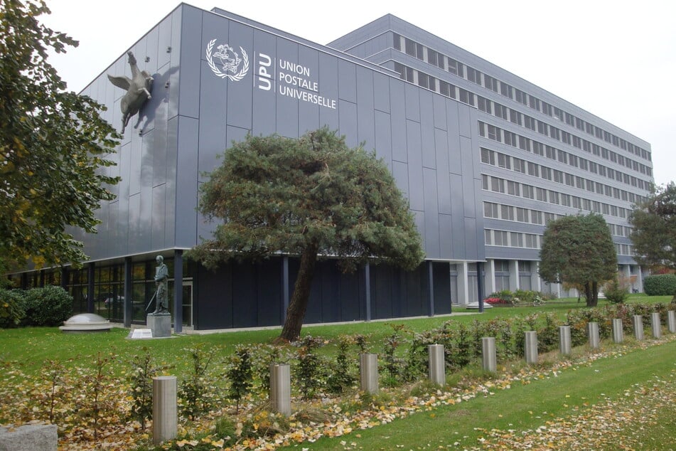 The Switzerland-based Universal Postal Union has said traffic to the US has plunged amid Donald Trump's global trade war.