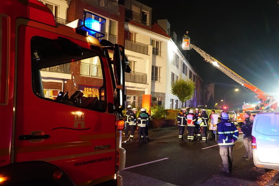 Hamburg: Bett geht in Flammen auf: 78-Jähriger stirbt nach Brand im Pflegeheim