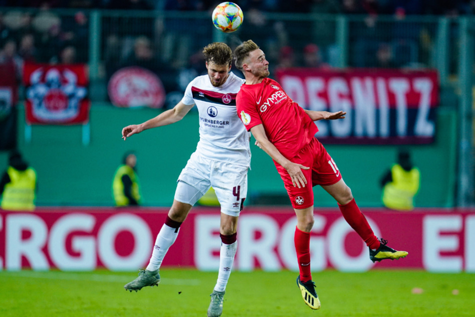 Seit 2019 stand Lucas Röser (28, r.) beim 1. FC Kaiserslautern unter Vertrag.