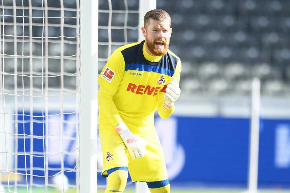 Die Kölner Vereinsikone Timo Horn hat offenbar einen neuen Klub gefunden und einen Vertrag bis zum Sommer unterschrieben.