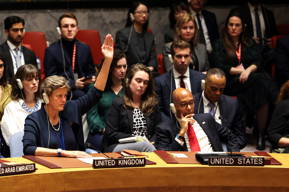 Eine Resolution im UN-Sicherheitsrat zu einer sofortigen Waffenruhe ist am Veto der USA gescheitert. Großbritannien enthielt sich.