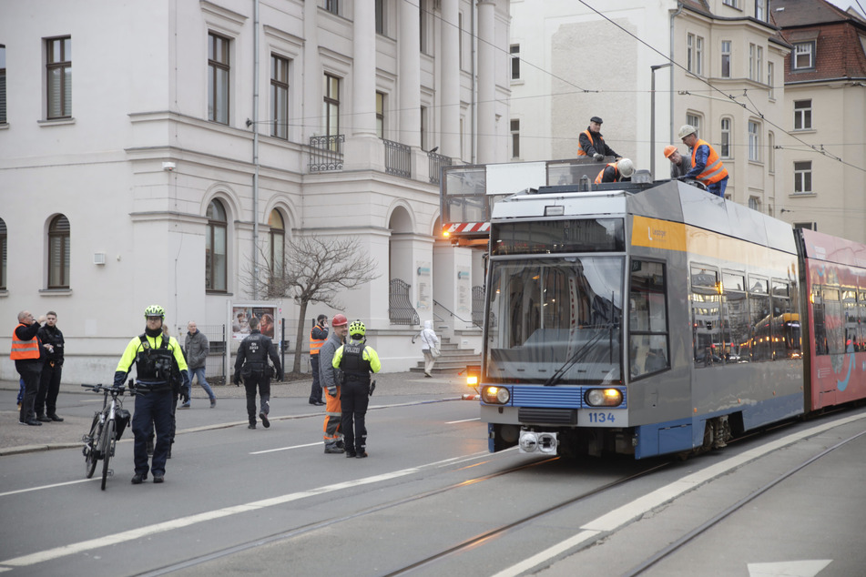 Die Polizei sicherte die Umgebung ab.