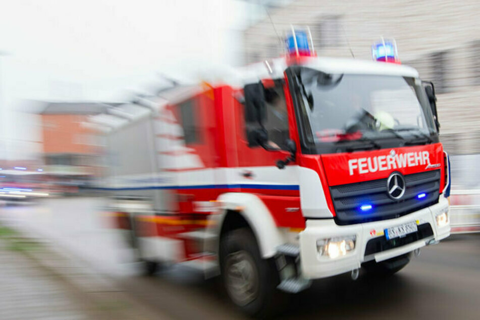 Feueralarm: Kellerbrand in Mehrfamilienhaus, 19 Personen evakuiert