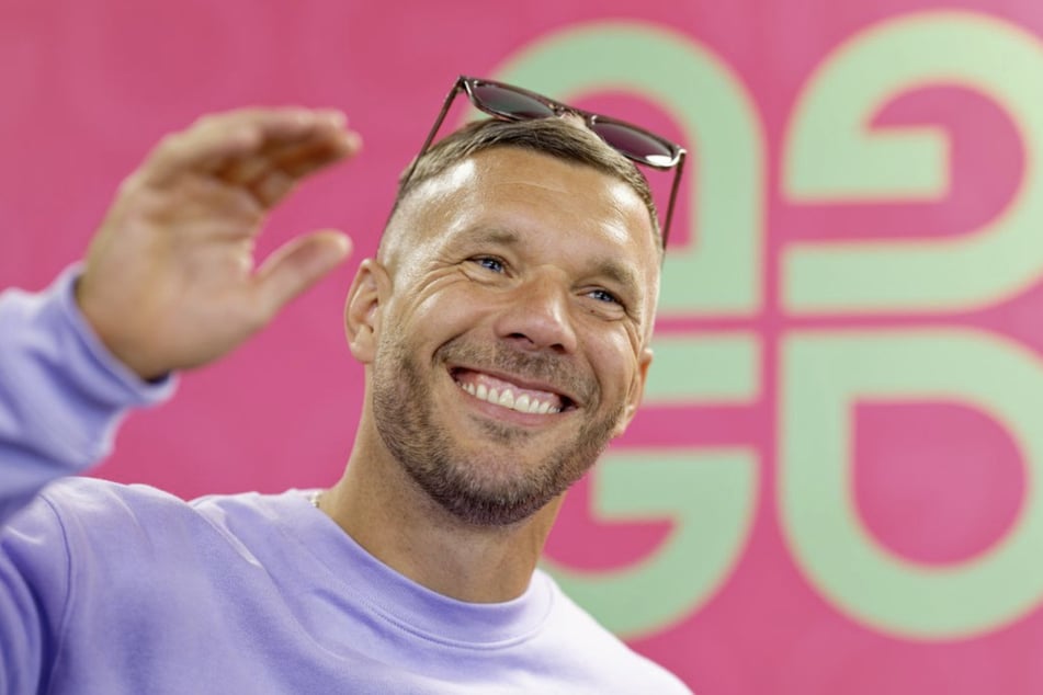 Ex-Fußballnationalspieler Lukas Podolski (41) organisiert das Festival mit Musikmanager Markus Krampe.