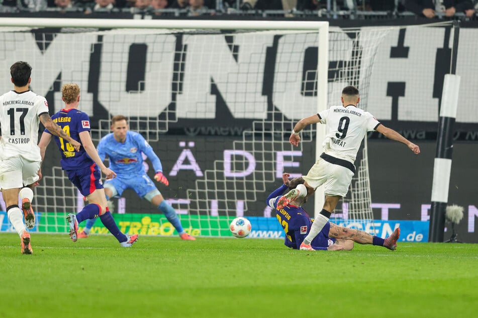 Franck Honorat machte kurz nach Wiederanpfiff das vermeintliche 1:0 für Gladbach. Zuvor stand er jedoch knapp im Abseits.