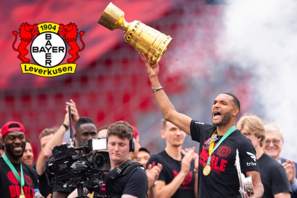 Wolkenbruch bei Fan-Fest: Bayer Leverkusen feiert Double in strömenden Regen!