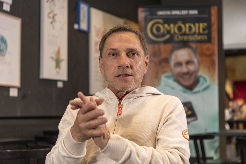 Schauspieler Richy Müller (70) freut sich auf seine Premiere an der Dresdner Comödie.