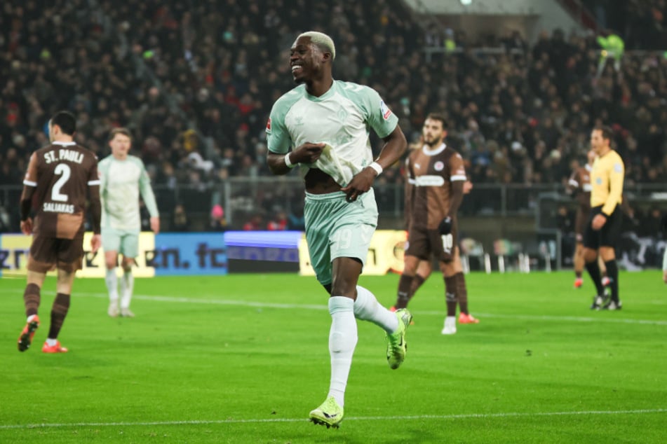 Derrick Köhn (26) war in der Vorsaison an Werder Bremen ausgeliehen - fünf Millionen Euro Ablösesumme sind den Bremern aber zu viel.