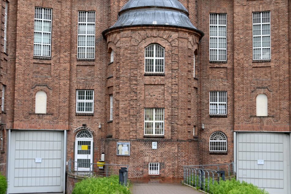 In der Justizvollzugsanstalt Kiel sitzt der Deutsche momentan eine Haftstrafe ab.