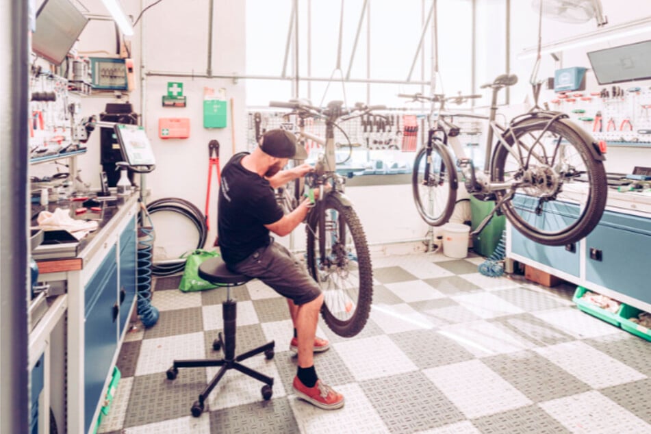 Großer Abverkauf hat Top-E-Bikes zum Sparpreis im Angebot
