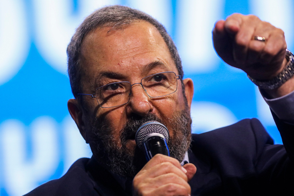 Ex-Ministerpräsident Ehud Barak (81) hat seinem Nachfolger Benjamin Netanjahu (73) eine Mitschuld am Terroranschlag der Hamas gegeben.