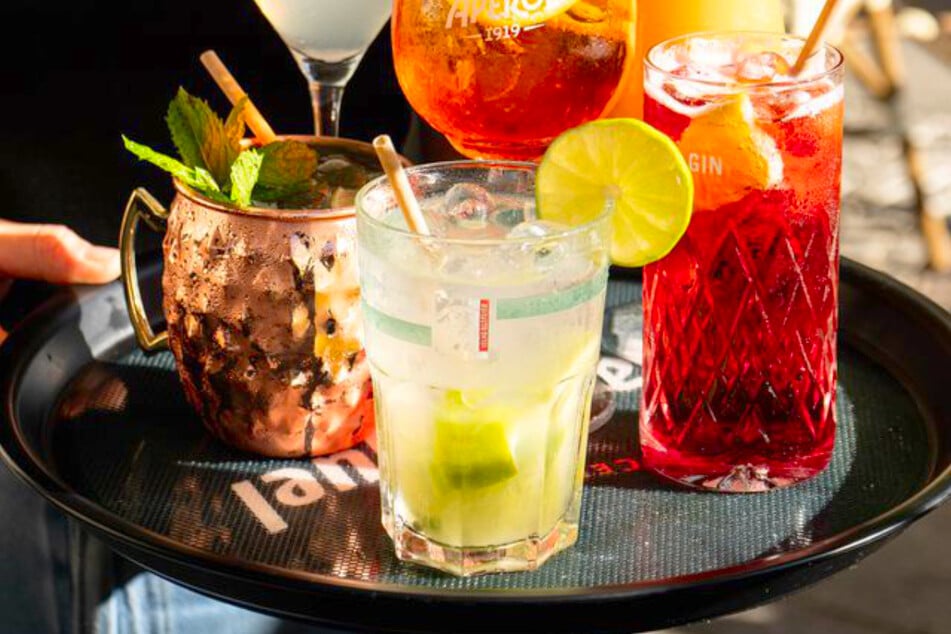 Diese und viele weitere leckere Drinks gibt's zur Happy Hour zum halben Preis.