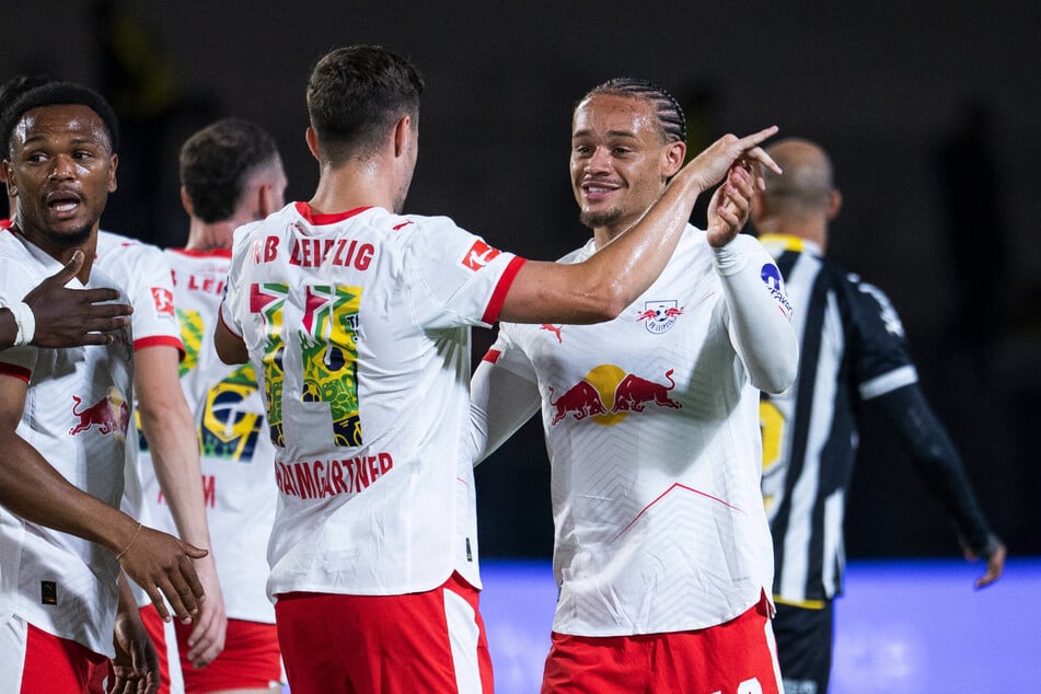 RB Leipzigs Xavi Simons (22) krönte sich mit seinen beiden Treffern gegen den FC Santos zum Mann des Spiels.