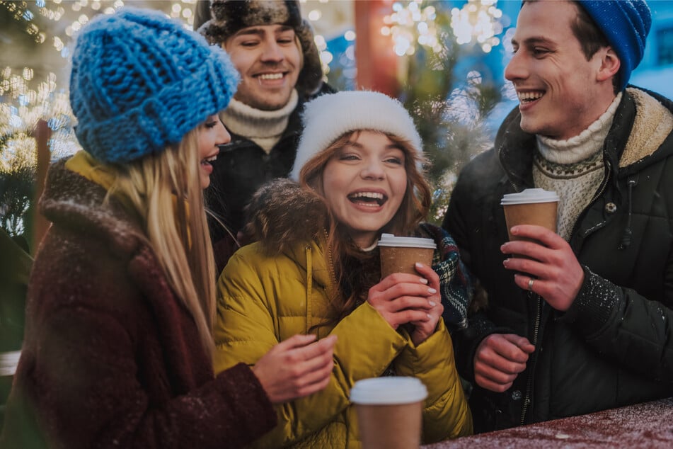 Beim Weixdorfer Budenzauber kommt eine gemütliche Stimmung auf - sei dabei! (Symbolfoto)