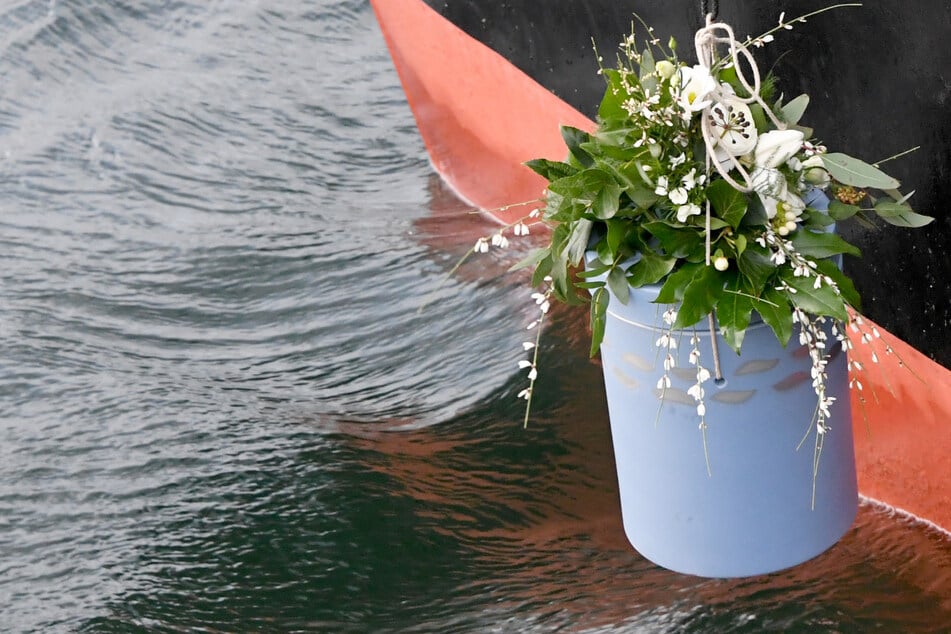 Flussbestattungen? Erster Bestatter bekommt offiziell Erlaubnis dafür