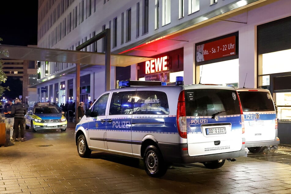 Als die Rewe-Filiale noch Am Wall war, galt der Boulevard als Hotspot für Kriminalität.