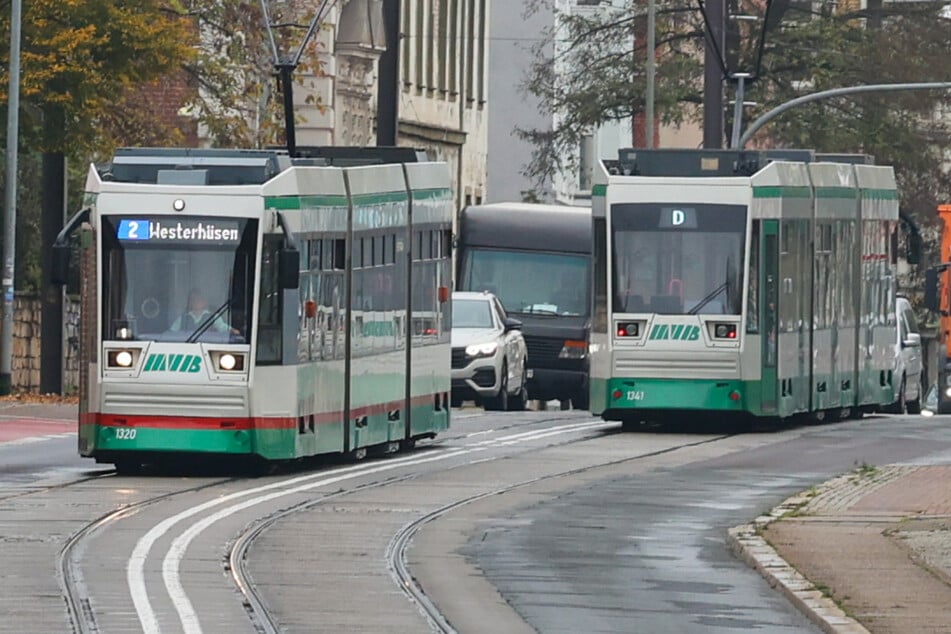 Tram-Passagiere müssen sich am Wochenende auf Änderungen im MVB-Liniennetz einstellen.