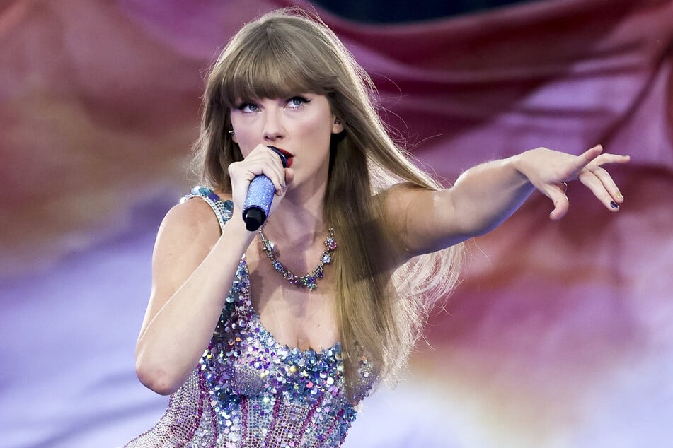 Taylor Swift Eras Tour Deutschland 2024 Printable Templates Free