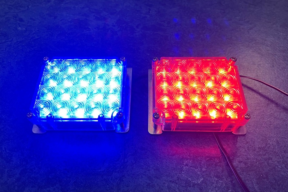 Die Polizisten hätten zunächst einen Warnschuss abgegeben, kurz darauf sei der Mann angeschossen worden. (Symbolbild)