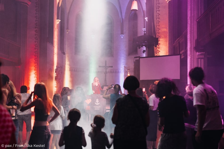 Die Aftershow-Party findet in der Friedenskirche statt.