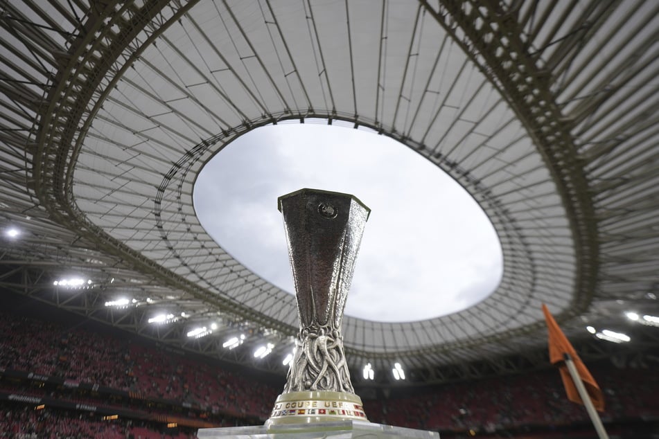 Wer stemmt am Ende der Saison den Europa-League-Pokal in die Höhe?