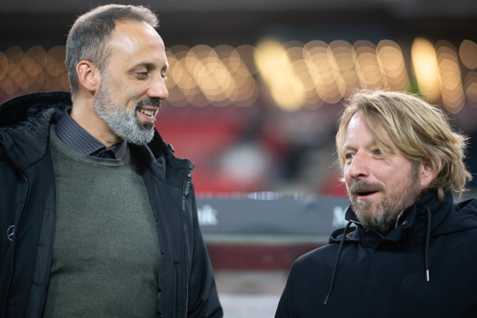 VfB-Sportdirektor Sven Mislintat (48, r.) hat Vertrauen in seinen Coach Pellegrino Matarazzo (43), dass dieser gegen Augsburg den richtigen Plan hat.