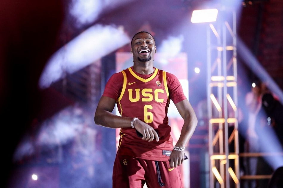 After suffering a cardiac arrest over the summer, USC freshman hooper Bronny James is officially cleared to play for USC.