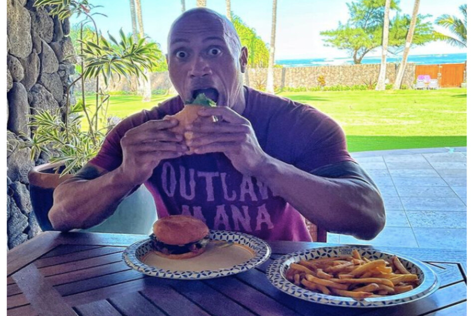 The actor and entrepreneur showed off his eating habits on Instagram.