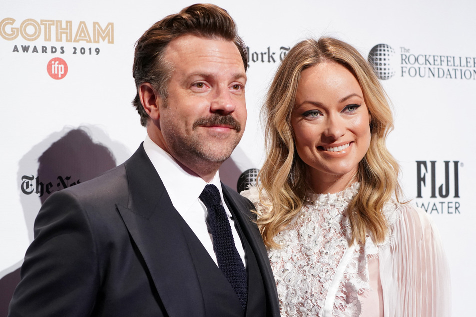 Olivia Wilde has addressed the recent controversies surrounding her split with Jason Sudeikis (l.) and the drama surrounding her film Don't Worry Darling.