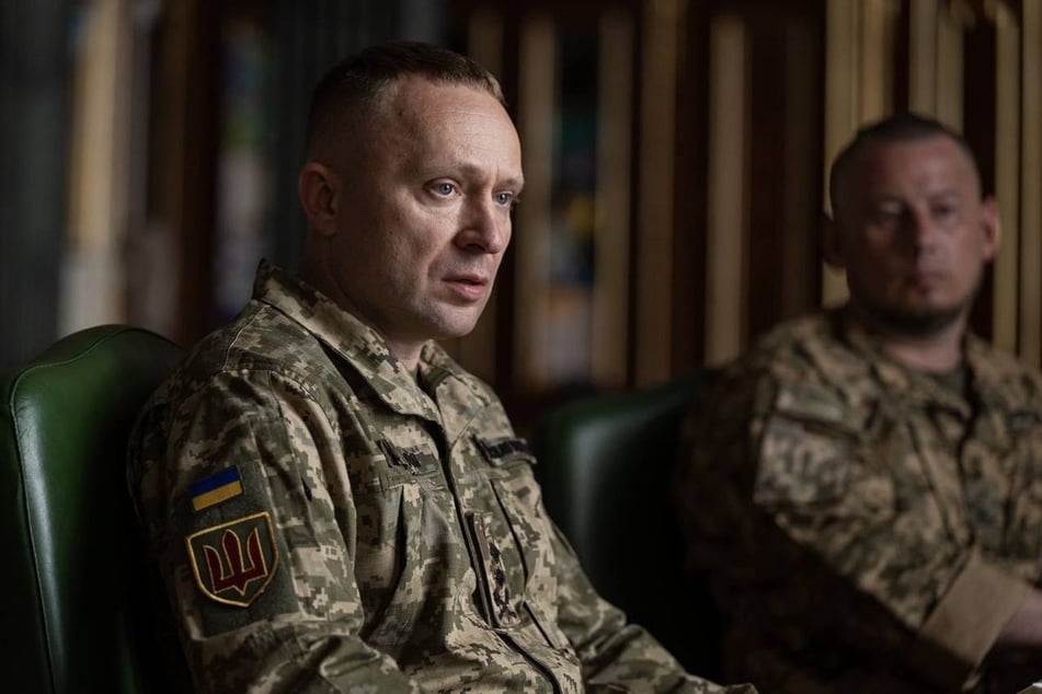Etwas über eine Woche ist der ukrainische Armeechef Drapatyj (43) auf seinem Posten. Nun hat er in einem Telefonat mit dem Nato-Oberbefehlshaber in Europa seine Pläne im Krieg mit Russland dargelegt.