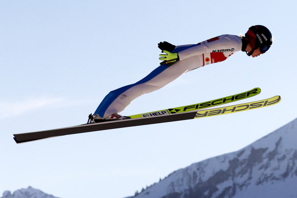 Olympiasieg, WM-Gold, Gesamtweltcup: Skisprung-Star beendet sofort Karriere!