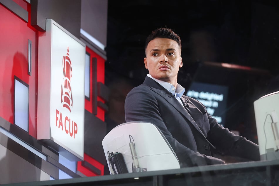 Englands Ex-Nationalspieler Jermaine Jenas (41) ist seit Kurzem seinen Job als Sportreporter beim BBC aufgrund diverser Anschuldigungen los.