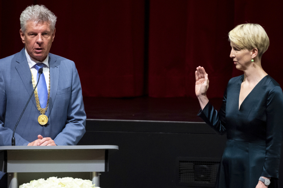 Katrin Habenschaden (r.) von den Grünen wurde am Montag in der konstituierenden Sitzung des Stadtrats zur zweiten Bürgermeisterin gewählt.