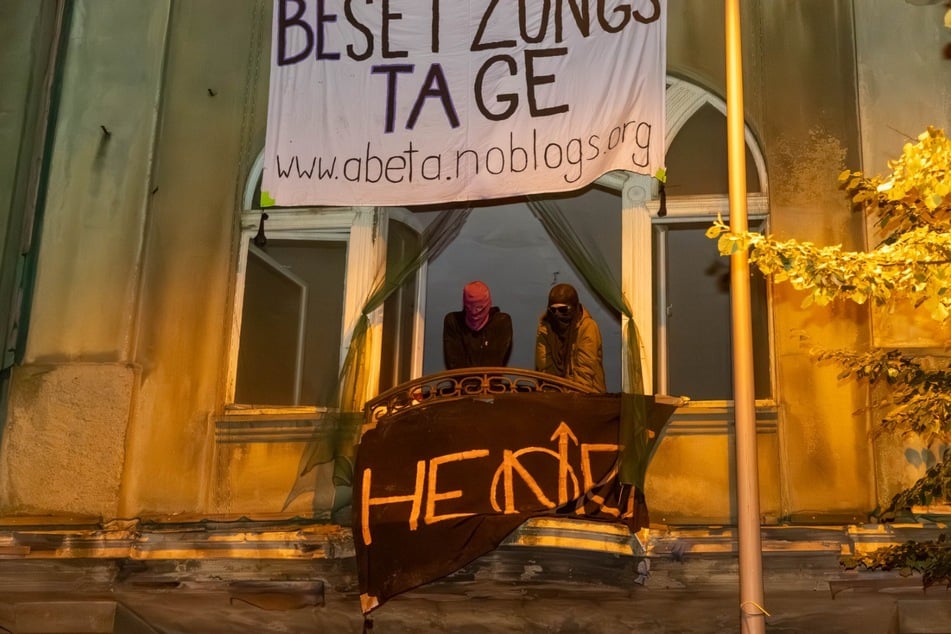 Laut Polizei befanden sich drei Besetzende im Haus.