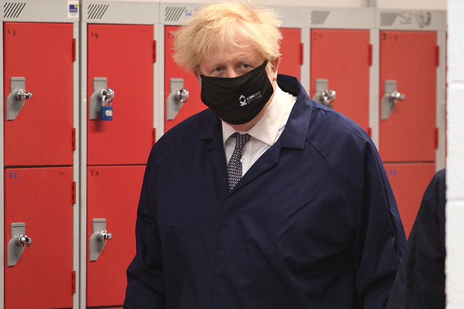 Der britische Premier Boris Johnson hat in seinem Land zunehmend Probleme mit der Delta-Mutante.