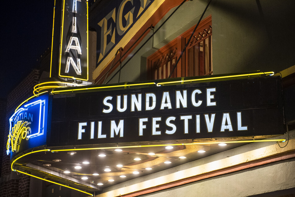 Das Sundance-Filmfestival ist am Donnerstag im US-Staat Utah eröffnet worden – allerdings ohne die gewöhnlich Tausenden Teilnehmer vor Ort.